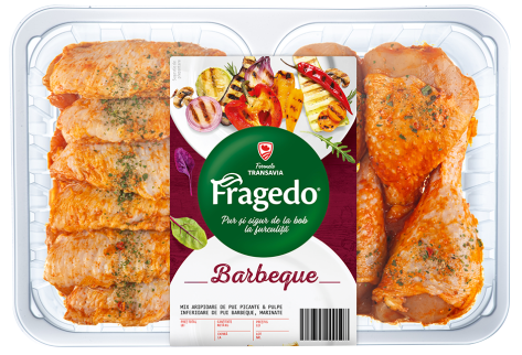 Mix aripioare de pui picante & pulpe inferioare de pui barbeque, marinate